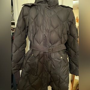Burberry London mid-size puffer